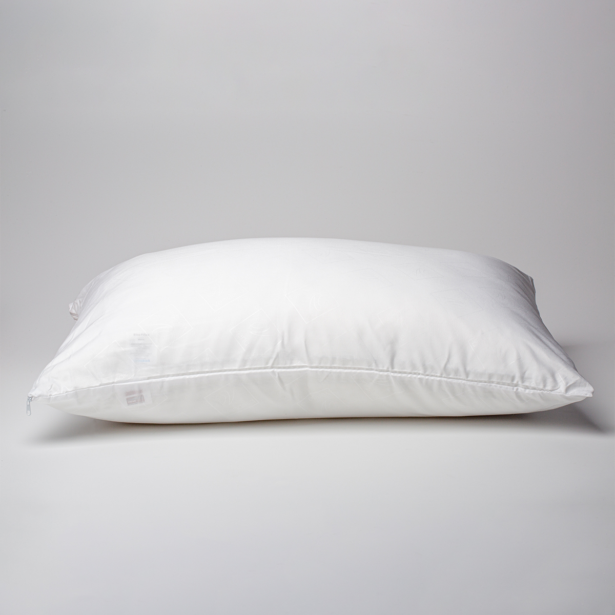 DreamTicket Microfibre Pillow Protector Zipped (4 Pack) Vendella