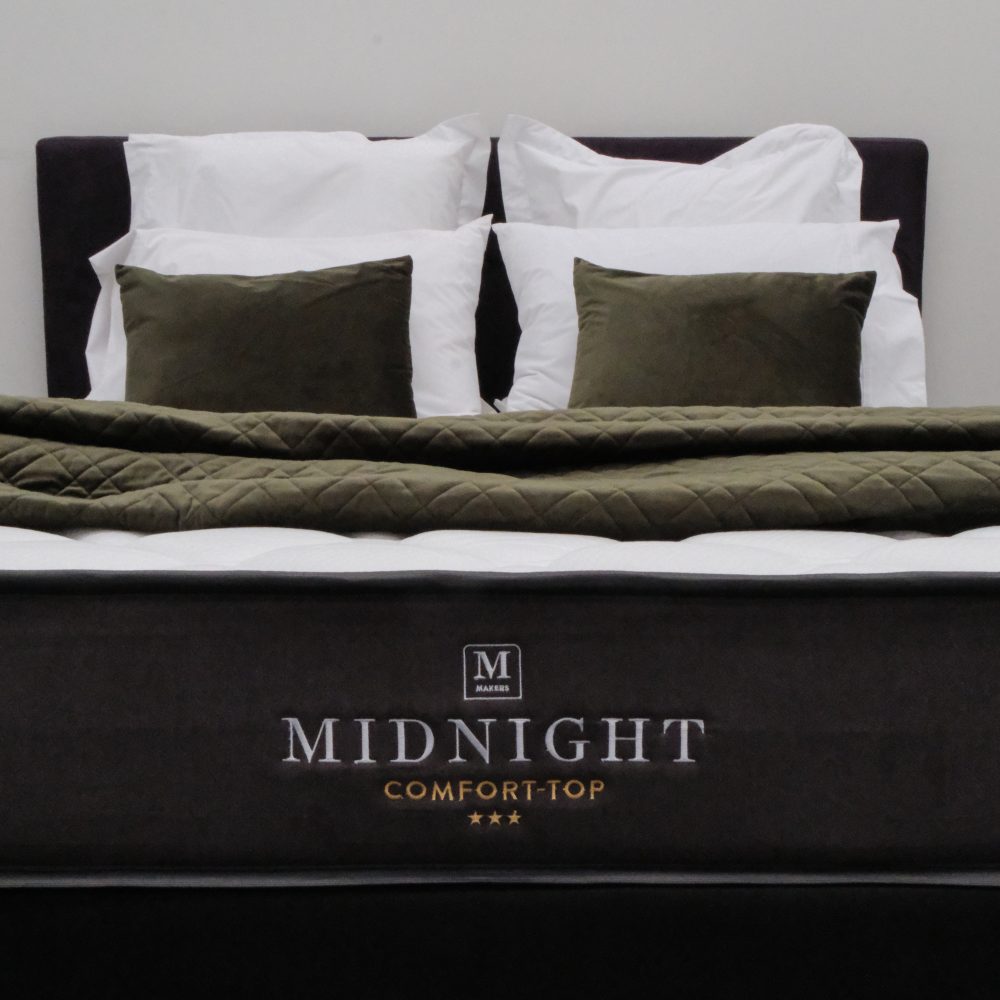 Image of Makers Midnight Comfort-Top Mattress