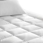 Image of DreamGreen 400gsm Snug Quilt - White