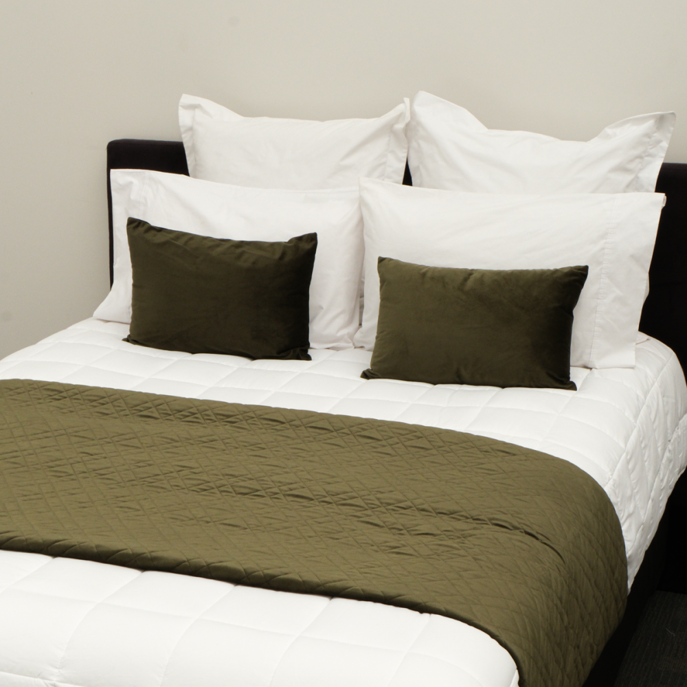 Image of DreamGreen 270g Snug Quilt - White