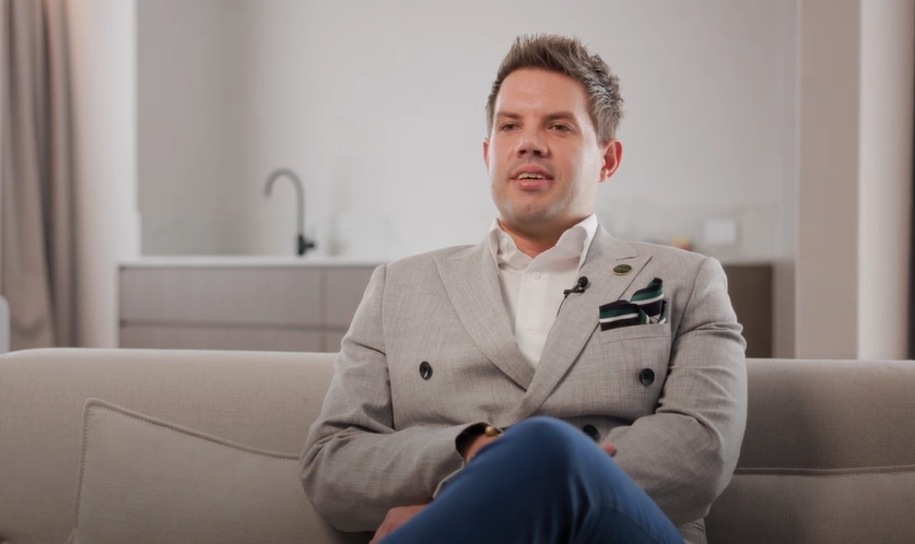 Mitch Mclachlan - Testimonial - YouTube