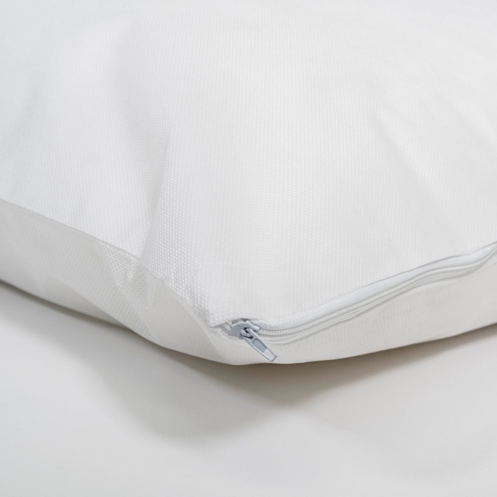 Image of Spunbond Pillow Protector with Zipper (10 Pack)